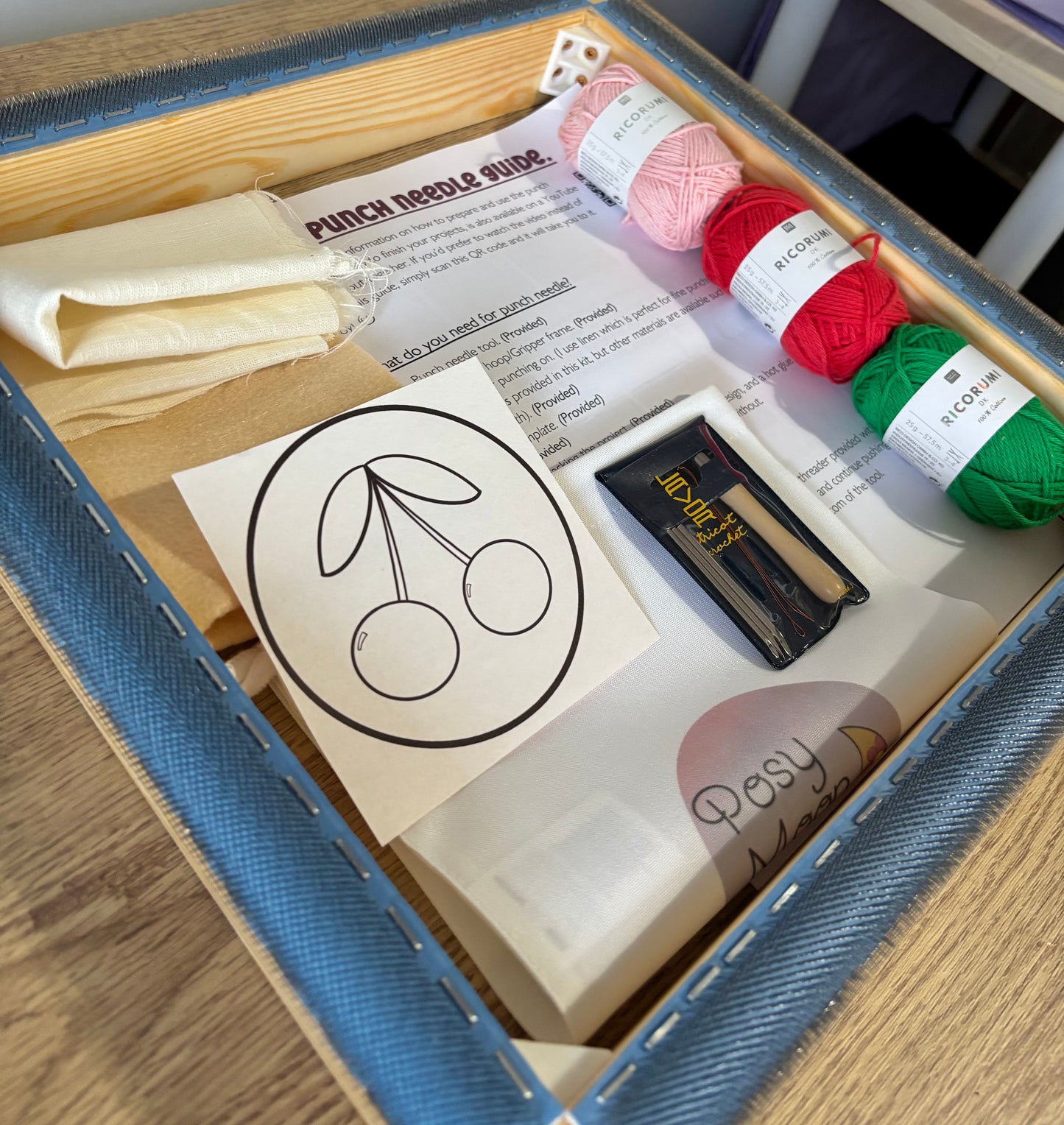 Punch needle kit, large frame option - Starter kit - Craft supplies